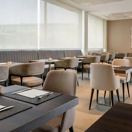 Ac Hotel By Marriott Milan Sesto-2