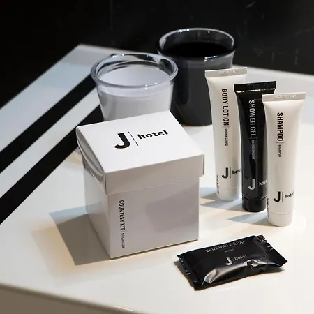 J Hotel-3