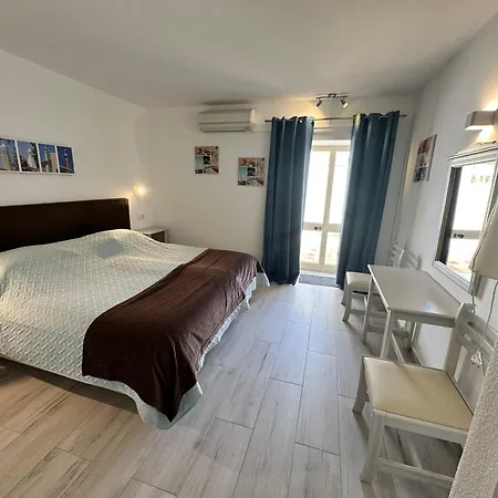 Luz Beach Apartments-3