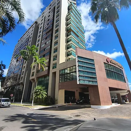 Flat particular com varanda, garagem e wi-fi no Hotel Grand Mercure-2