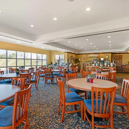 Best Western White House Inn-3