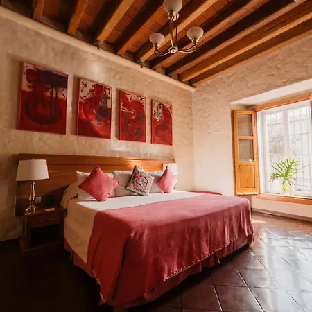 Hotel Boutique Casa Catrina-3