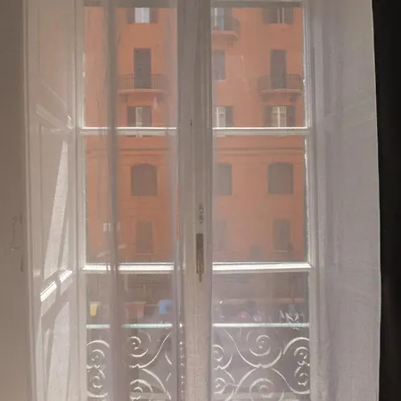 Essenza House Via Alessandria-2
