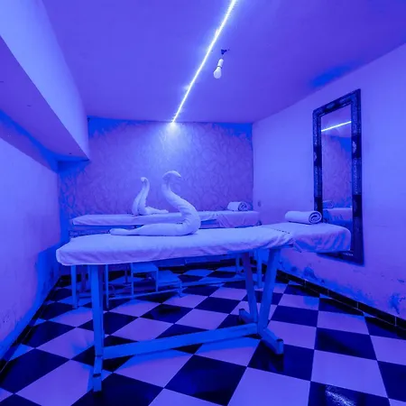 Riad Salma Restaurant Spa-3