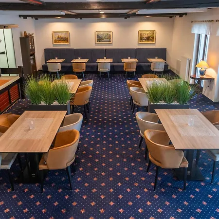 Hotel Jezero-3