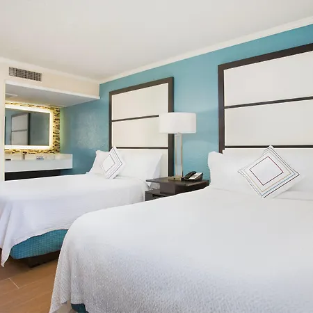 Fairfield Inn & Suites By Marriott Key West-2
