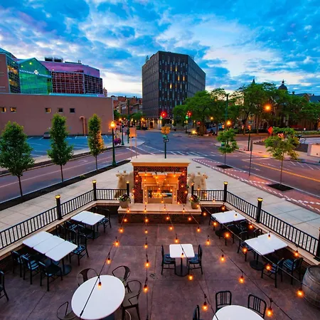 Marriott Syracuse Downtown-2