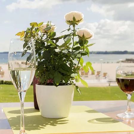 Maritim Strandhotel Travemünde-3
