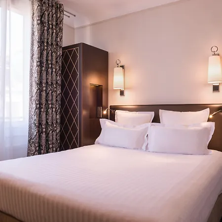Crystal Hotel-3