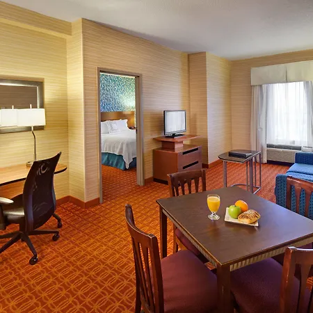 Fairfield Inn & Suites By Marriott Toronto Airport-2