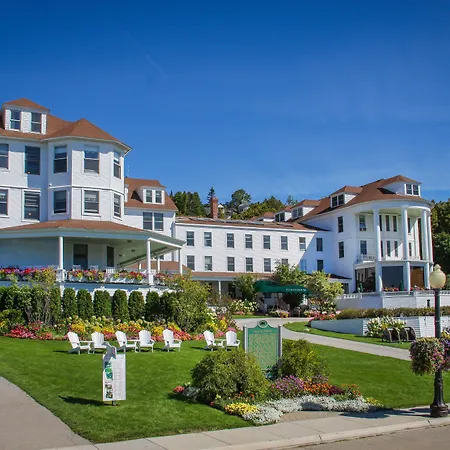Island House Hotel-3