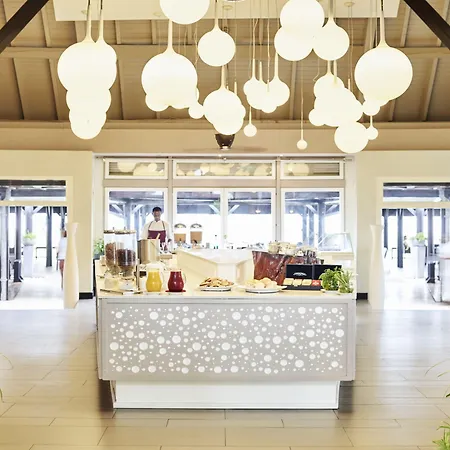 LUX* Saint Gilles Resort-3