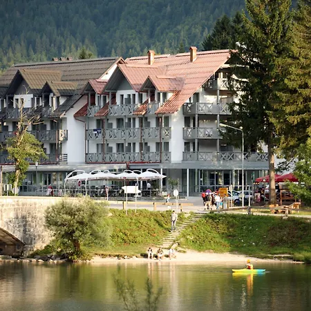 Hotel Jezero-2