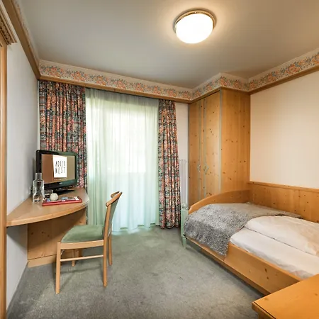 Hotel Adlernest-3