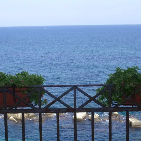 Domus Mariae Albergo-2