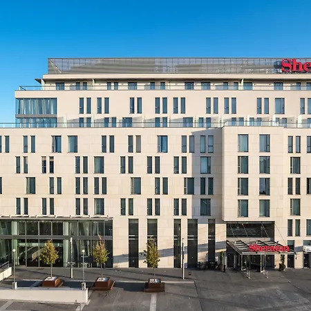Sheraton Bratislava Hotel-3