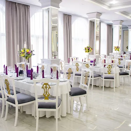 Royal Class Hotel-3