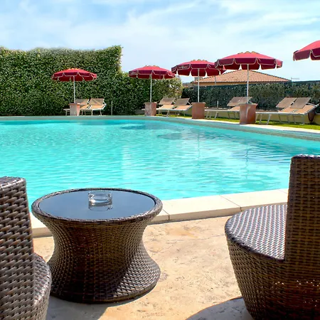 Hotel Villa Tirreno-3