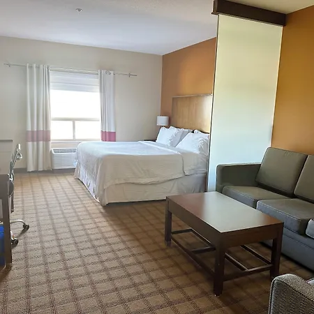 Four Points By Sheraton Edmonton Gateway-3