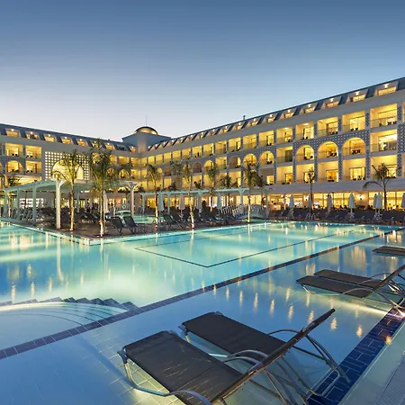 Karmir Resort & Spa-2