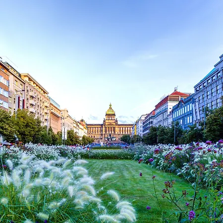 Mamaison Residence Downtown Prague-2
