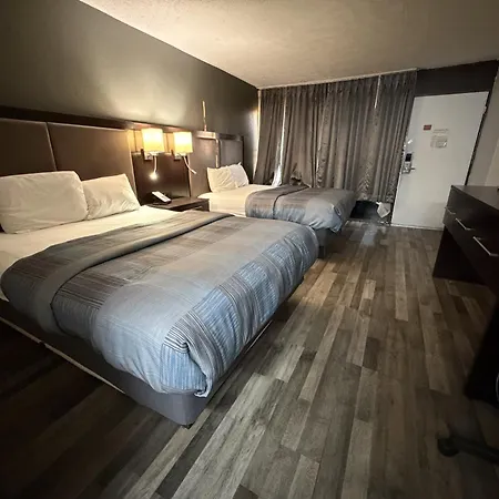 Wilkes-Barre Inn & Suites-2