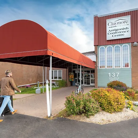 Claymore Inn And Suites-3