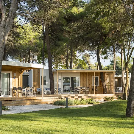 Falkensteiner Premium Mobile Homes And Camping Zadar-2
