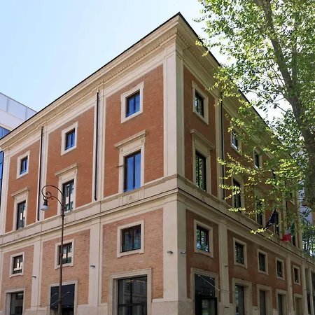Doubletree By Hilton Rome Monti-3