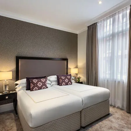 Taj 51 Buckingham Gate Suites And Residences-3