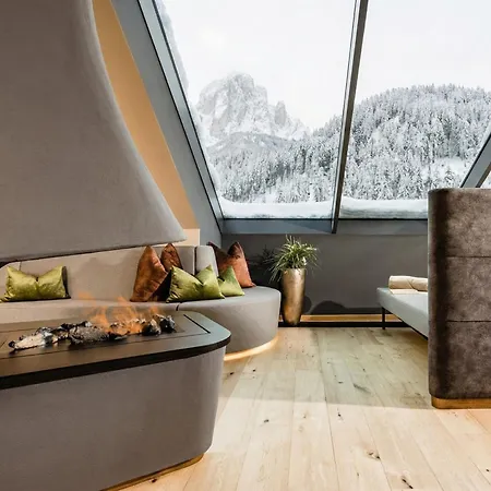 Hotel Touring Dolomites-2