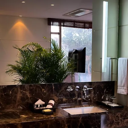 Hotel Cabrera Imperial By key 33-3