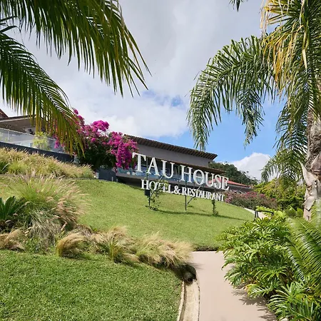 Tau House-3