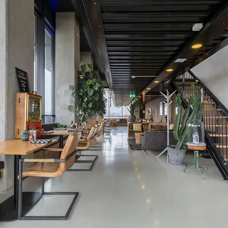 Leonardo Hotel Groningen Stadspark-3