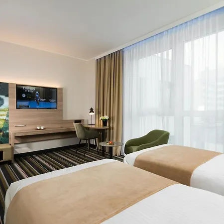 Leonardo Hotel Offenbach Frankfurt-3