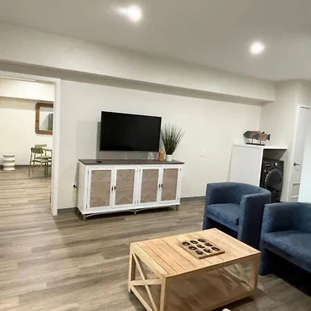 Seaport Suites-3
