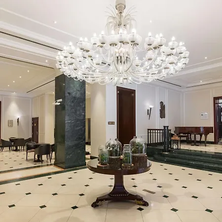 Radisson Blu Carlton Hotel, Bratislava-2