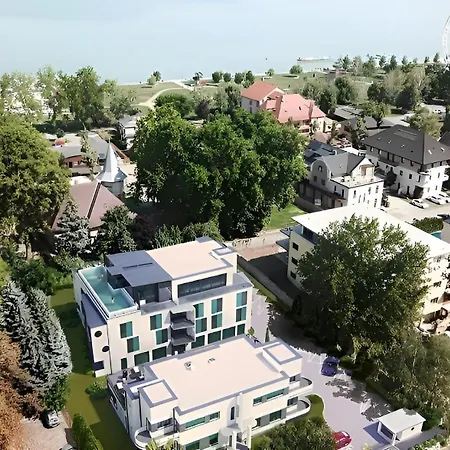 Villa Bauhaus Wellness Apart-Hotel-2