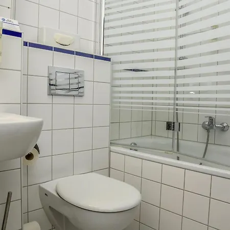 Best Western Comfort Business Hotel Düsseldorf-Neuss-2