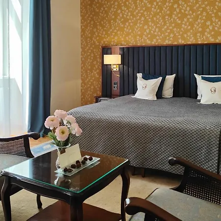 Grand Hotel-2