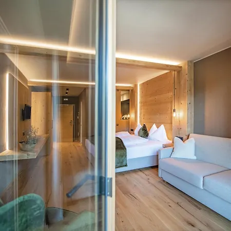 Hotel Edelweiss-2