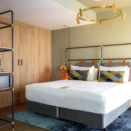 Four Elements Hotel-2