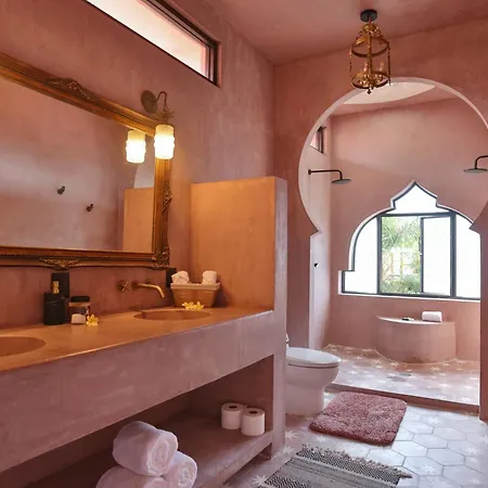 Nomada Wellness Hotel-3