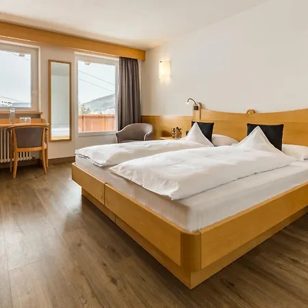 Rainell Dolomites Retreat-2