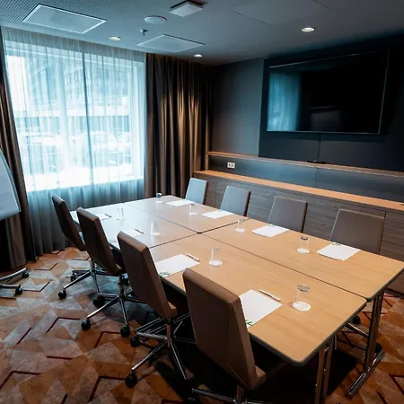 Holiday Inn - Eindhoven Airport By Ihg-3