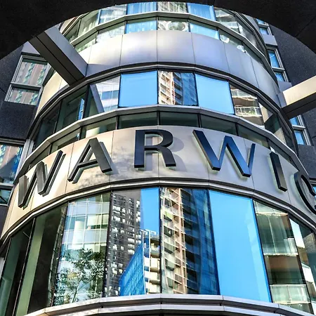 Warwick Le Crystal - Montreal-3