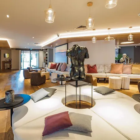 Mercure Valence-3