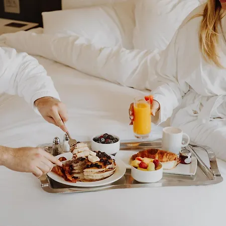 Hotel Californian-3