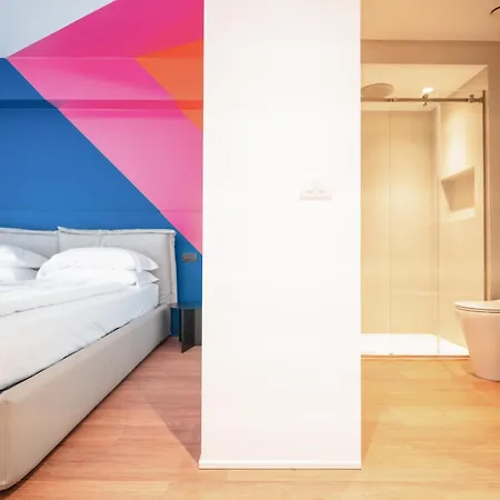 Hoody Active & Happiness Hotel-2