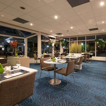 Novotel Maastricht-3